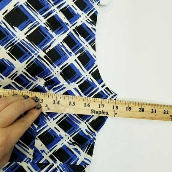 EAST 5TH NWT BLUE/WHITE GEO PRINT FIT & FLARE PLEATED SLEEVELESS SCOOP NECK 12 - Picture 10 of 12